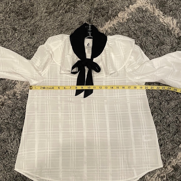 Cupio White Blouse With Black Bow Size Small - Picture 7 of 8